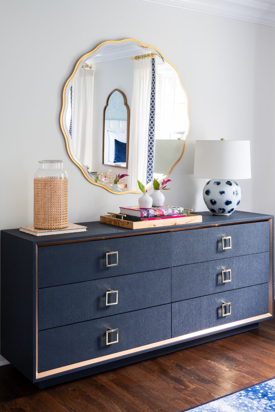 Bedroom Interior Design Dresser Decor