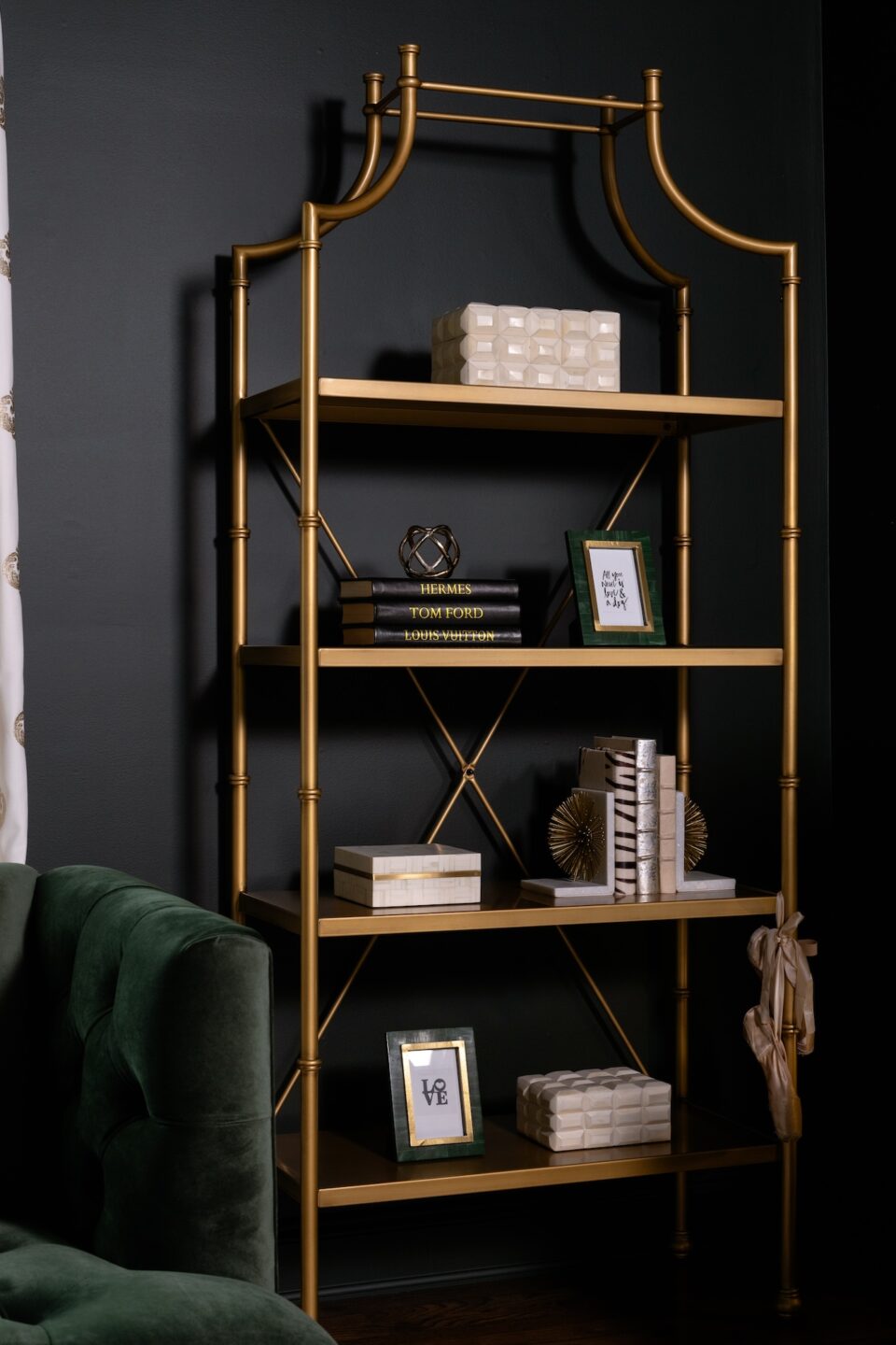 Bedroom Interior Design Shelf Detail